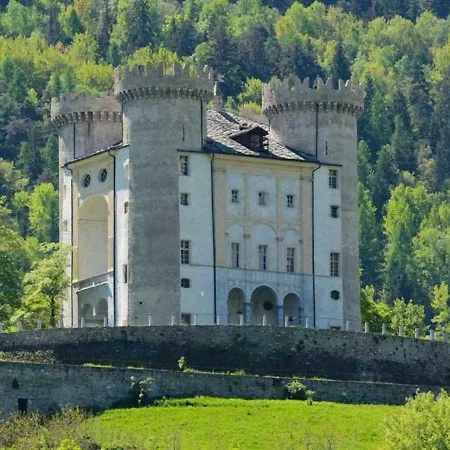 Casa Vacanza Pila Ski Tatil Evi